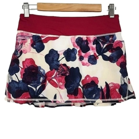 Lululemon Athletica Pink and Cream Skorts with Ruffled Design - Picture 2 of 12